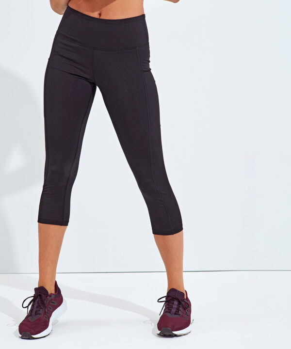 Women's TriDri® Performance Leggings 3/4 Length - Soft Stretch Polyester/Elastane Fabric - Black - Image 2